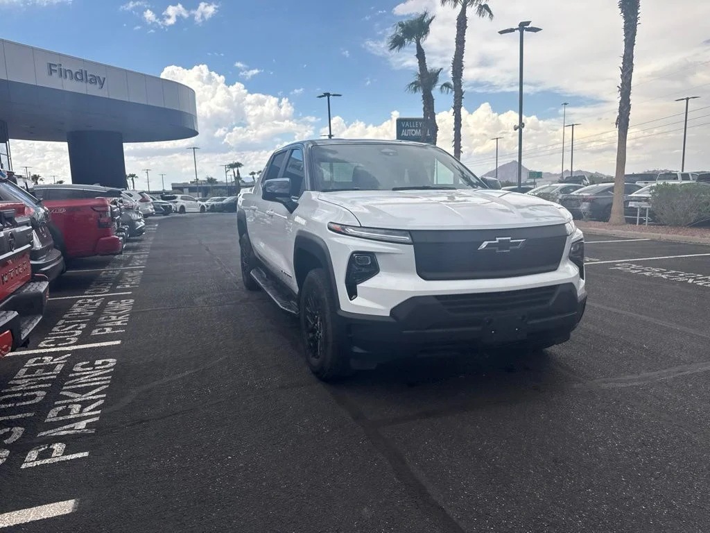 Used 2024 White Chevrolet Work Truck image 4