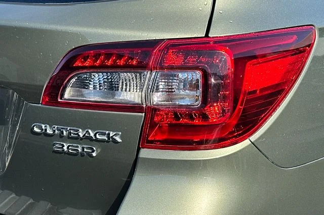 Used 2017 Green Subaru 3.6R image 8