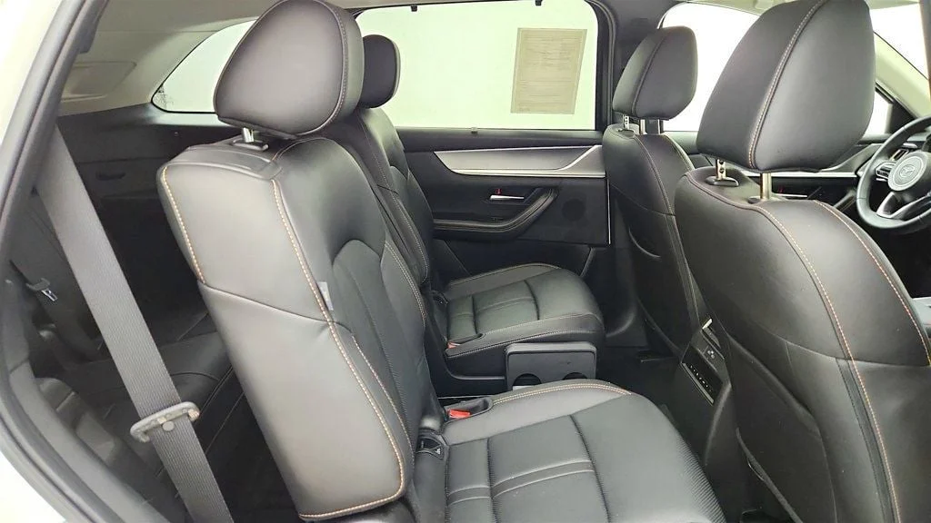 Used 2025 Rhodium White Premium Mazda Preferred Package AWD image 23