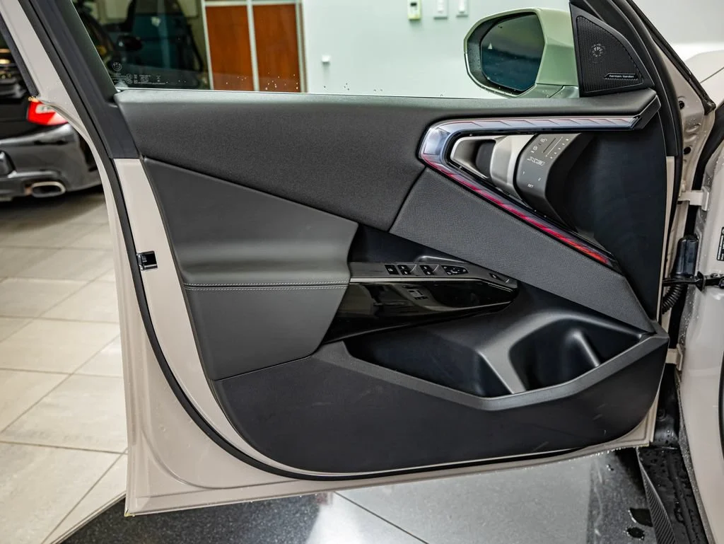 New 2026 Dune Grey Metallic BMW 30 xDrive image 18