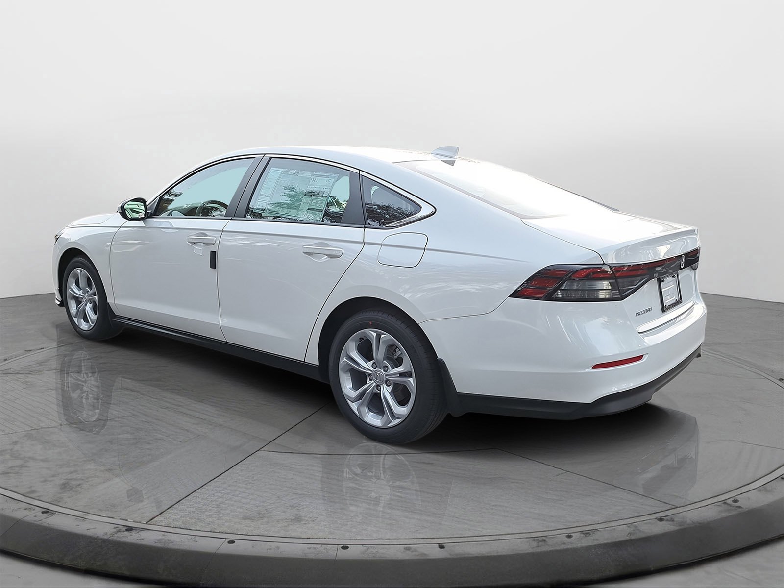 New 2026 Platinum White Pearl Honda LX image 4