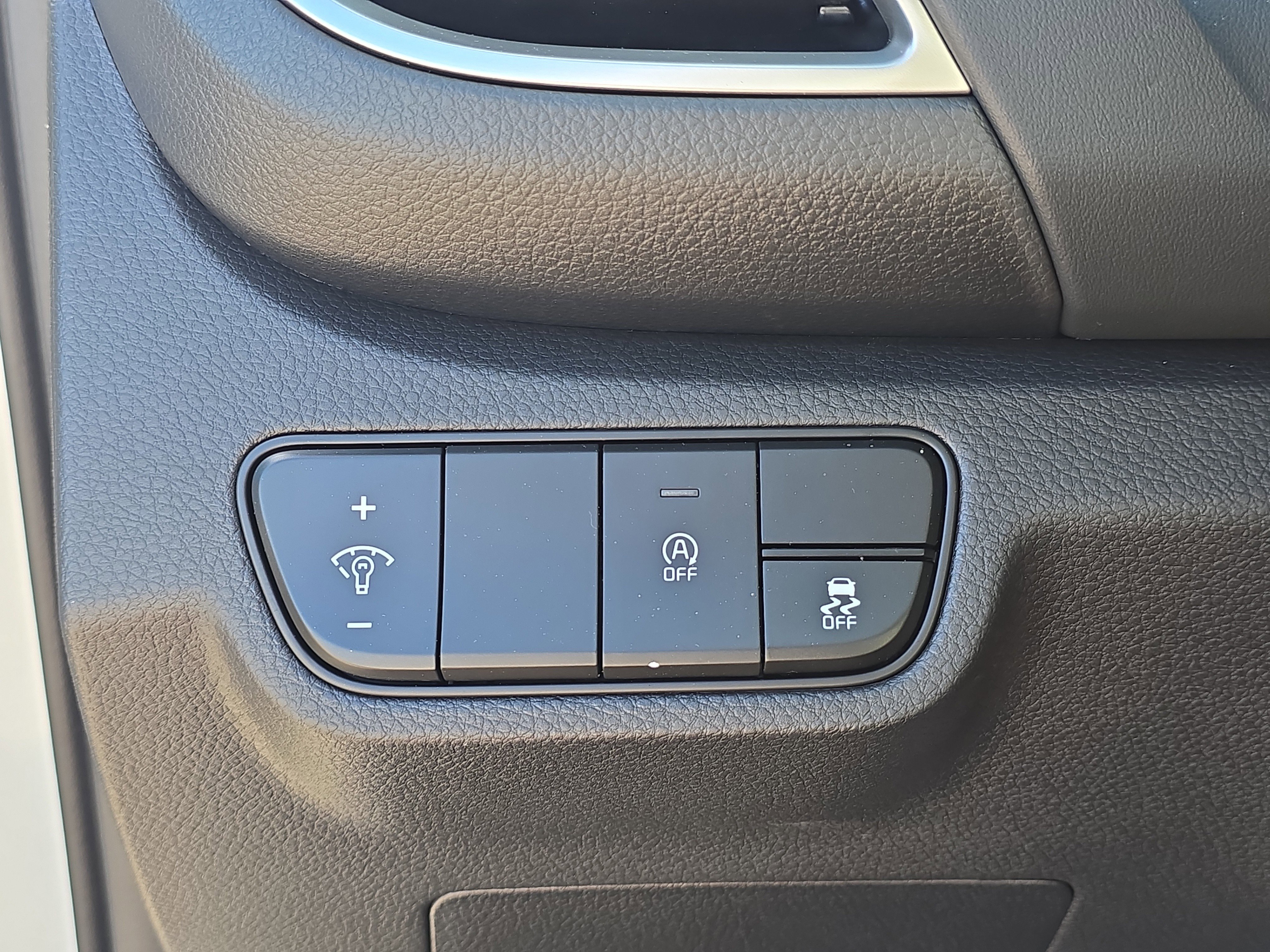 New 2026 Snow White Pearl Kia EX image 26