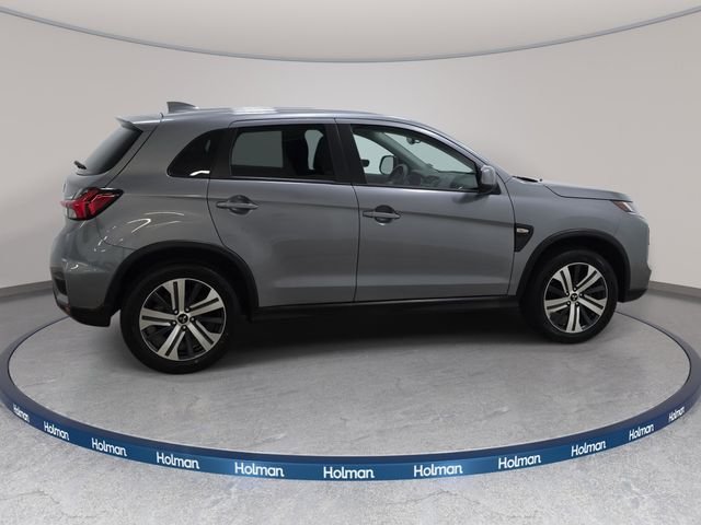 Used 2024 Gray Mitsubishi 2.0 ES image 5