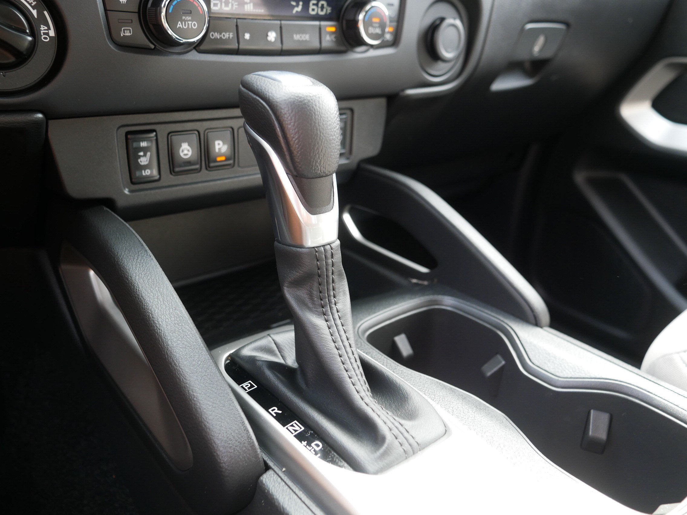 Certified Used 2024 Gun Metallic Nissan SV image 24