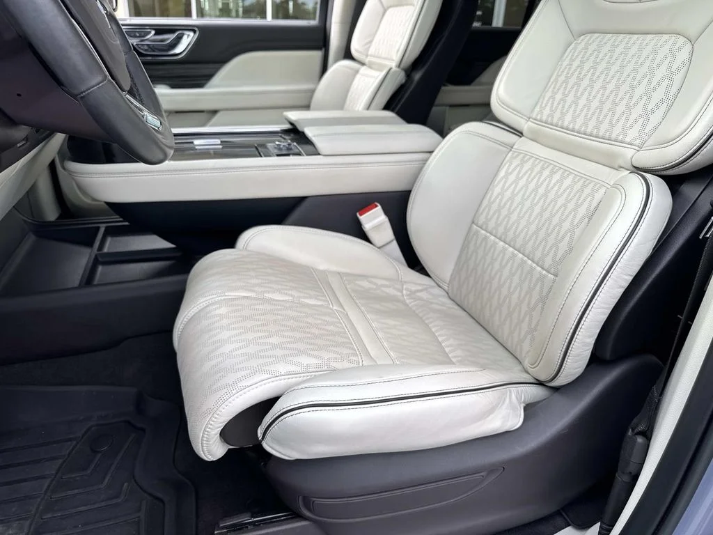 2022 Lincoln Navigator Black Label - Photo 19