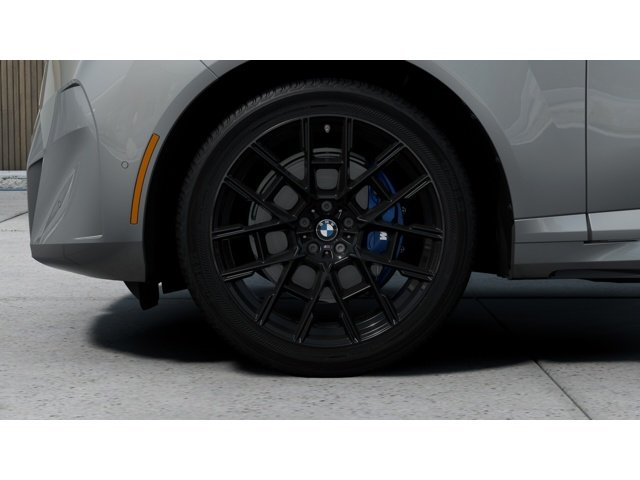 New 2027 Space Silver Metallic BMW  image 7