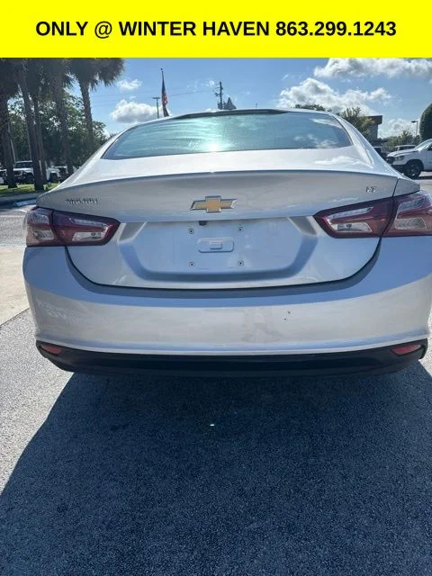 Used 2022 Silver Chevrolet LT image 3