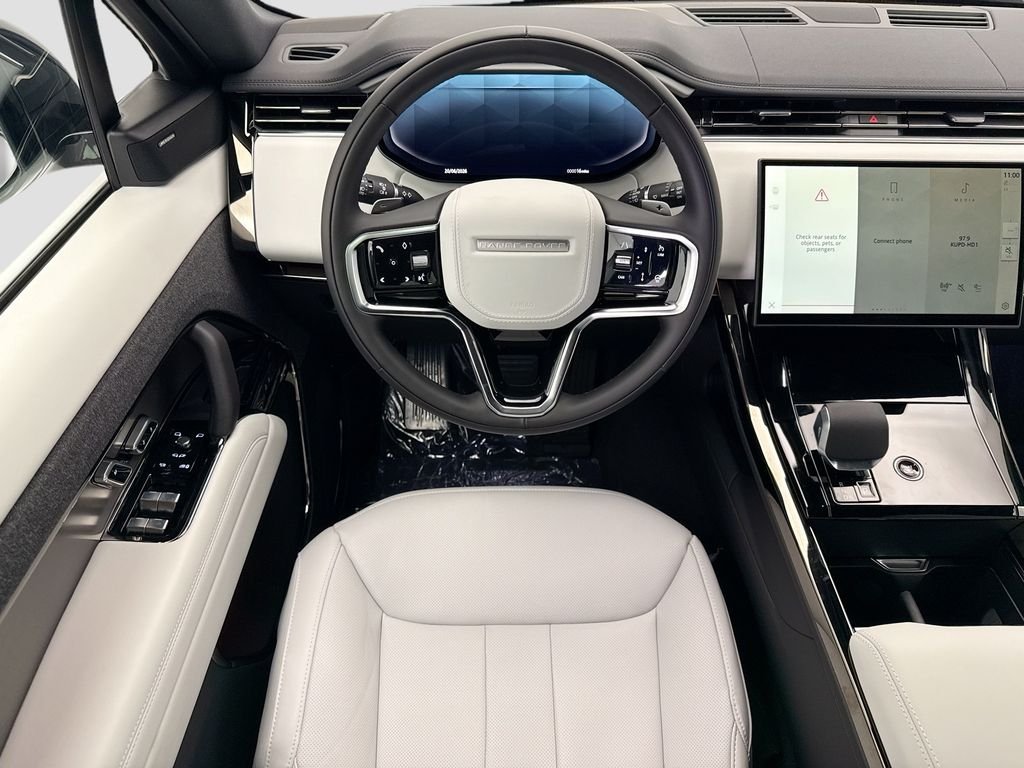 New 2026 Borasco Grey Land Rover SE image 10