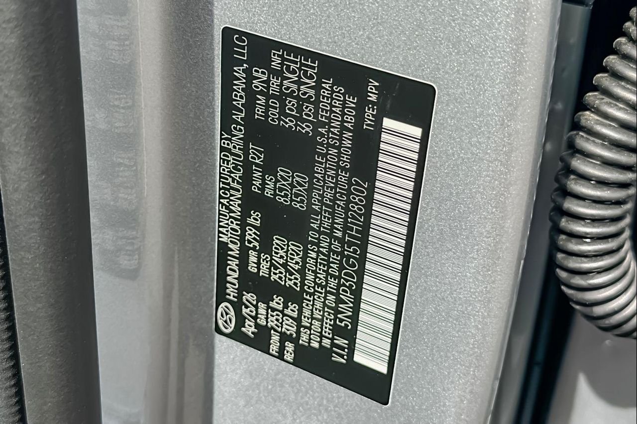 New 2026 Shimmering Silver Hyundai Limited image 39