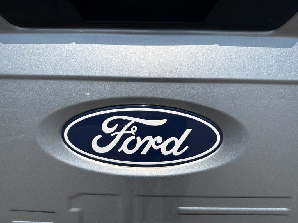 Used 2025 Silver Metallic Ford XLT image 11