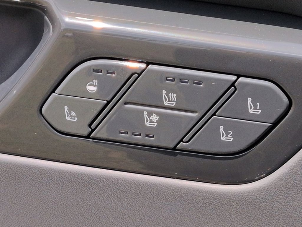 New 2026 Wolf Gray / Black Roof Kia GT-Line AWD image 23