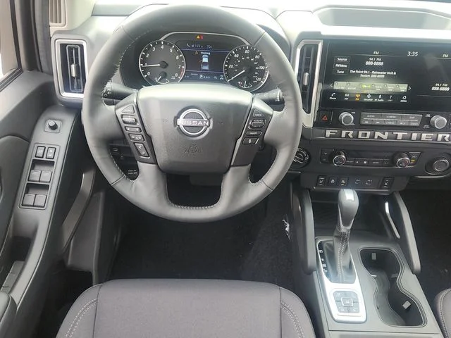 2026 Nissan Frontier SV - Photo 9