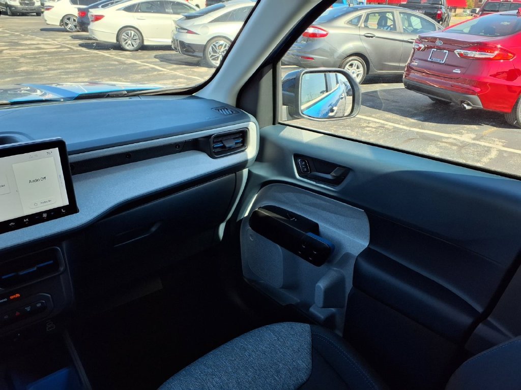 New 2026 Blue Ford XLT image 24