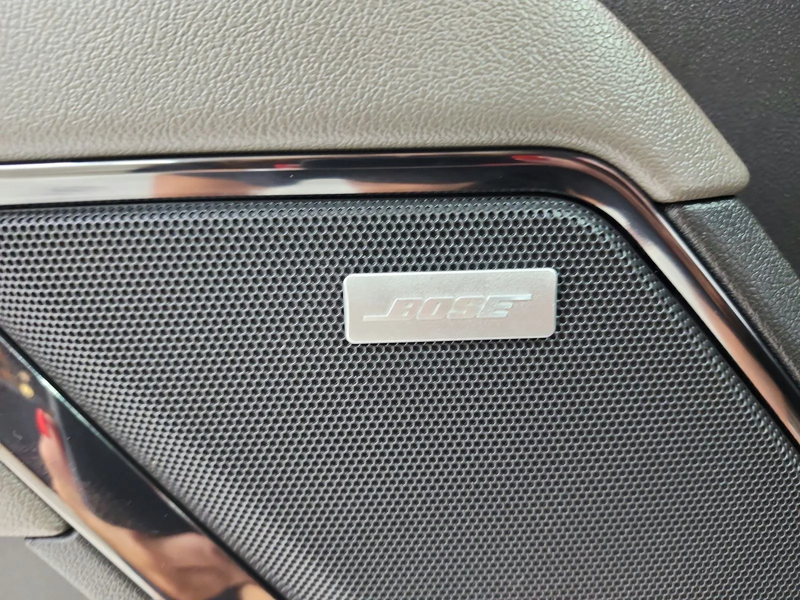 Used 2023  Chevrolet ZR2 image 38