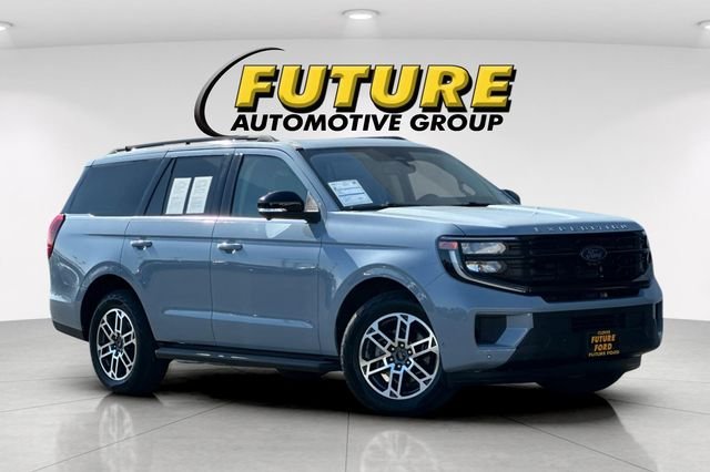 Used 2025 Gray Ford Active image 1