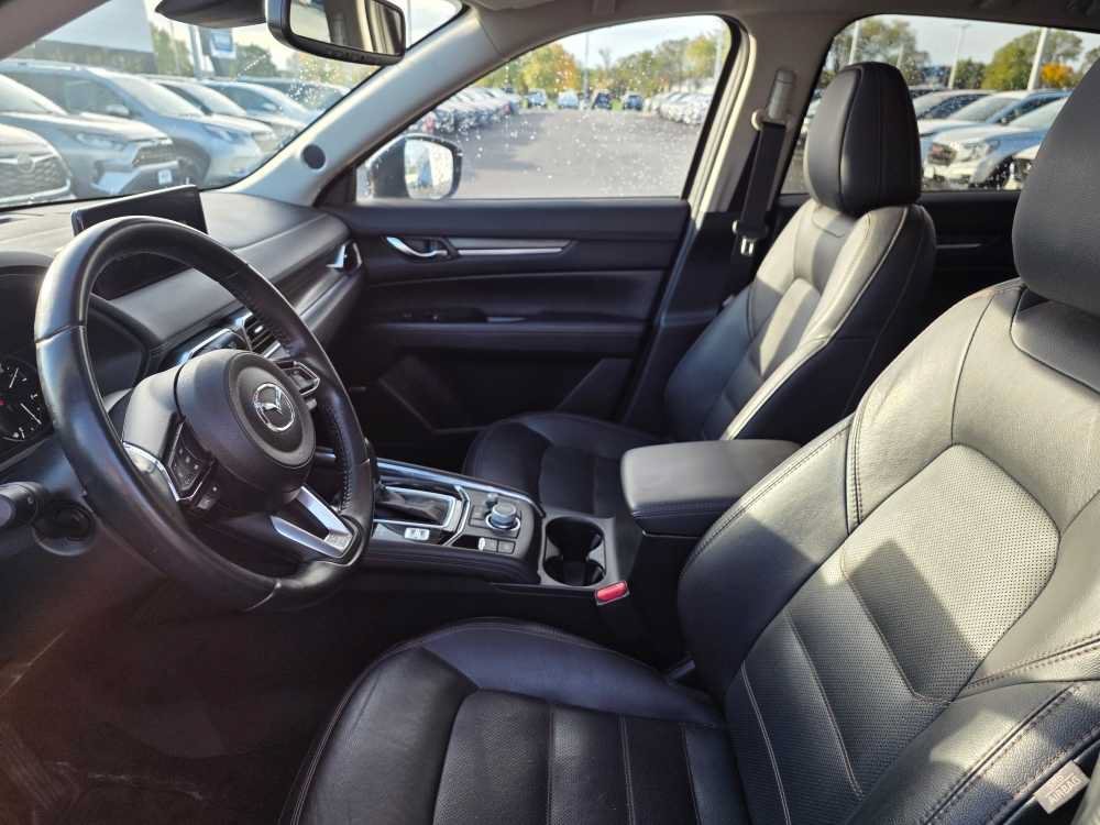 Used 2021 Deep Crystal Blue Mica Mazda Grand Touring image 3