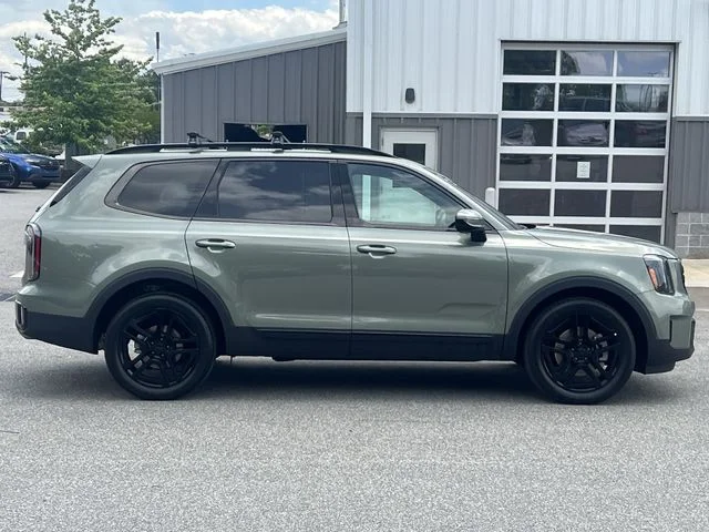 Used 2025 Green Kia SX-Prestige X-Line image 14