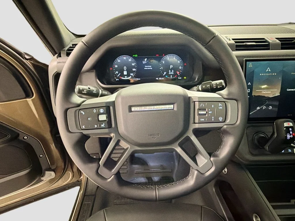 New 2026 Gondwana Stone Metallic Land Rover X-Dynamic SE image 12
