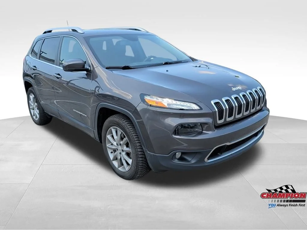 Used 2018 Gray Jeep Limited image 9