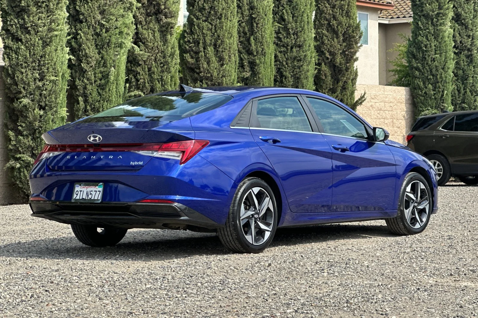 Used 2023 Intense Blue Hyundai Limited image 4