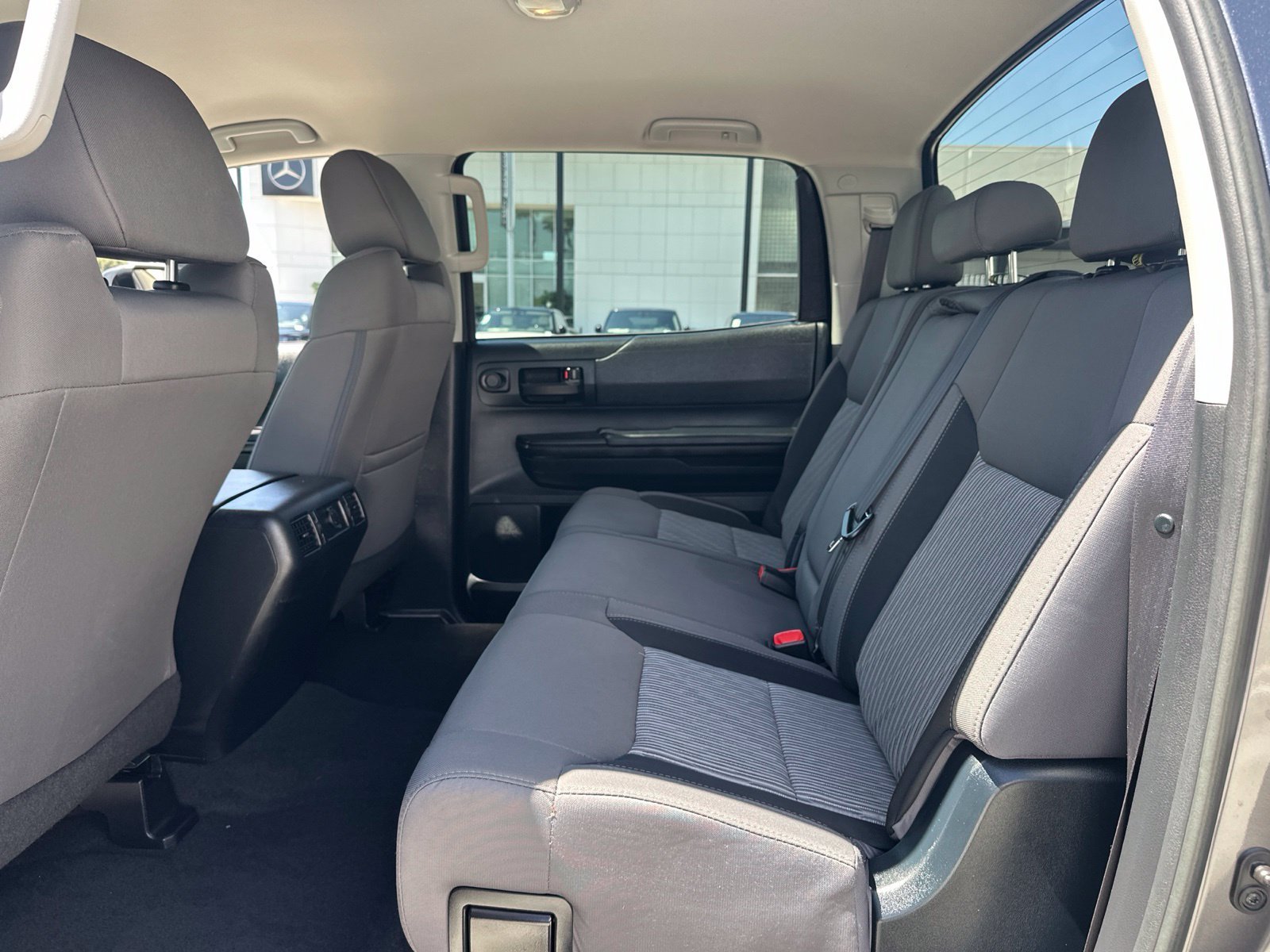 Used 2016 Magnetic Gray Metallic Toyota SR5 image 14