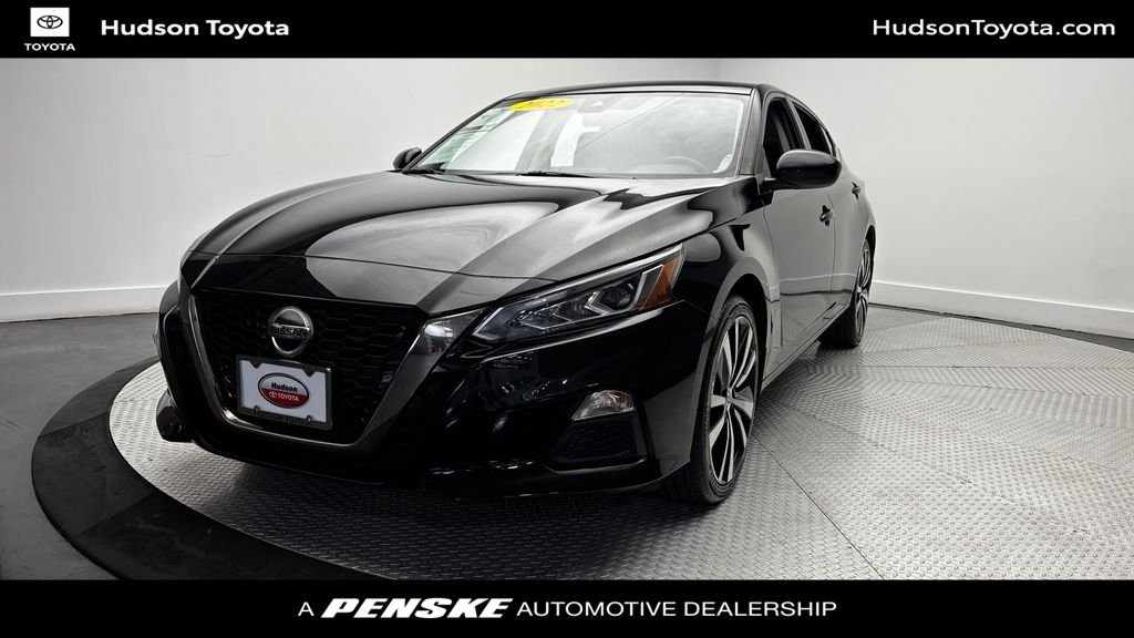 2022|Nissan|Altima|2.5 SR|4D Sedan