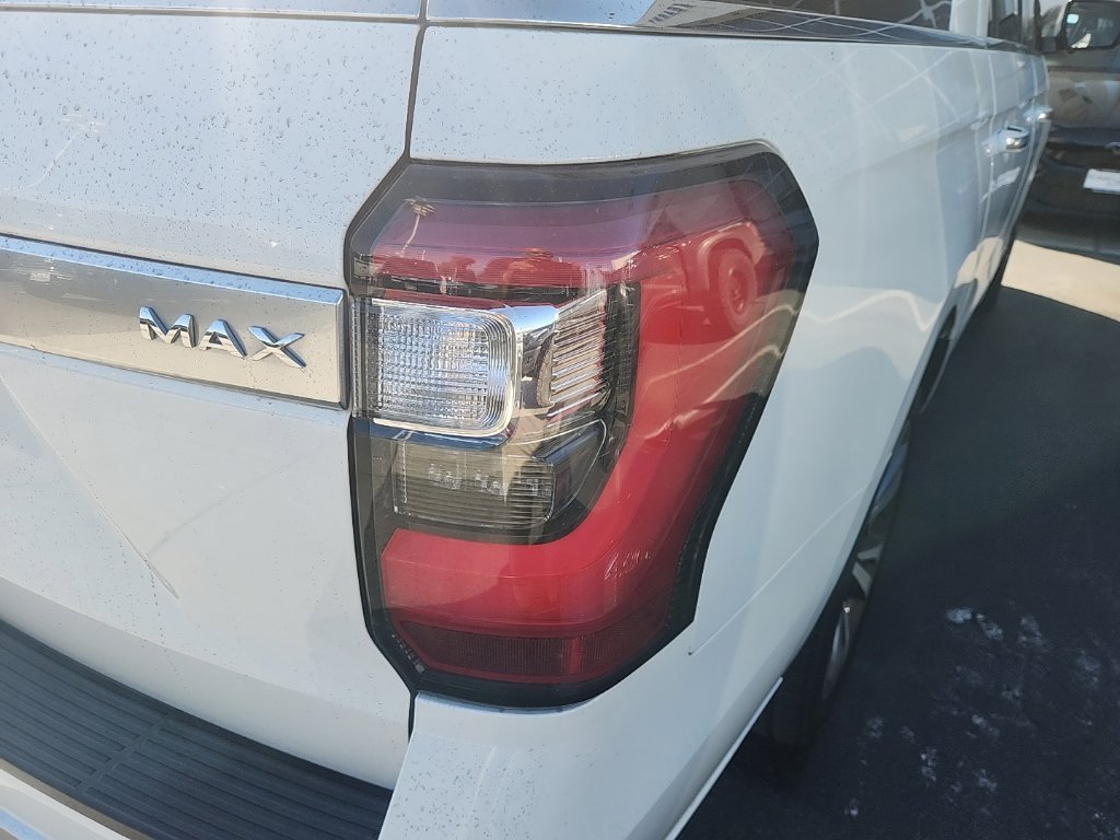 Used 2021 White Metallic Ford Platinum image 13