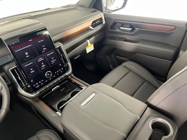 New 2026 Glacier White Tricoat GMC Denali image 37