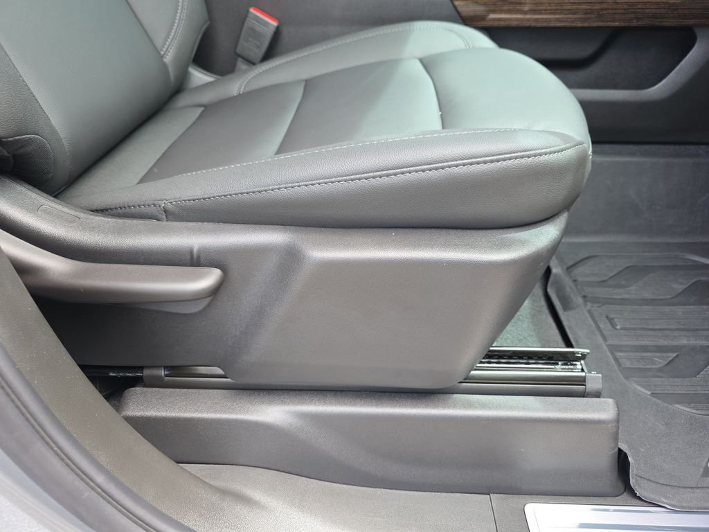 Used 2026 Silver GMC Elevation image 37