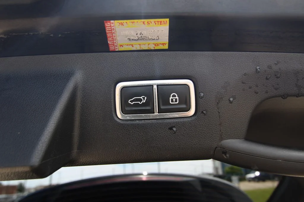 Used 2023 Black Kia SX Prestige image 38