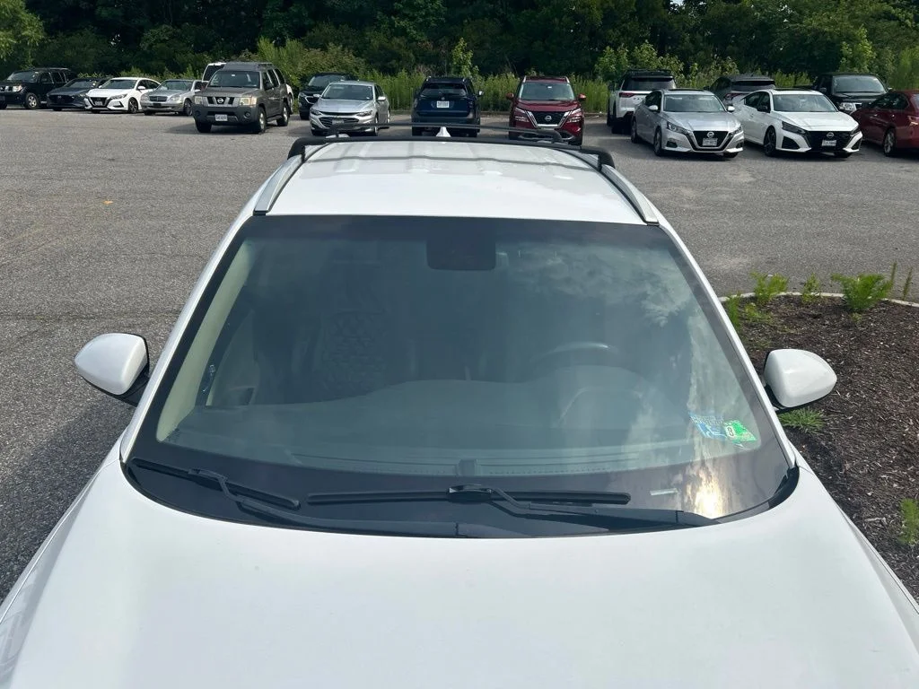 Used 2018 White Hyundai SEL image 10