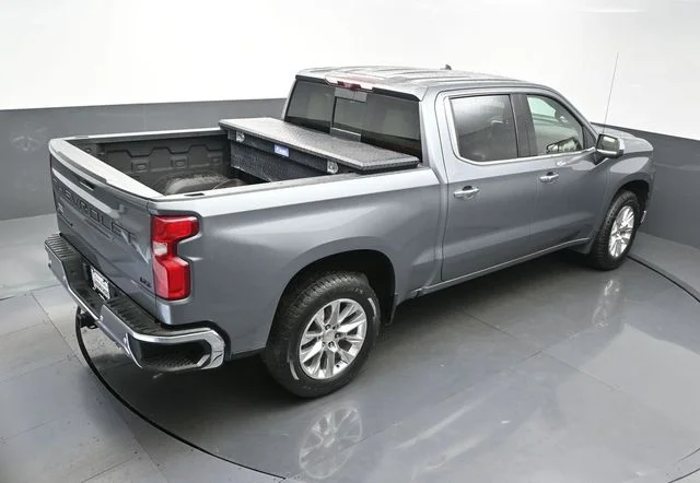 Used 2021 Gray Chevrolet LTZ image 45