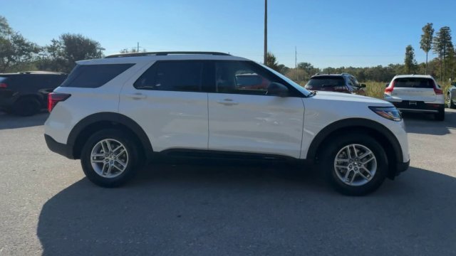 New 2026 Star White Metallic Tri-Coat Ford Active image 94