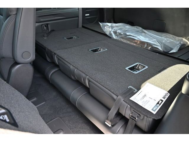 New 2026 White Subaru Onyx Edition Touring 7-Passenger image 55