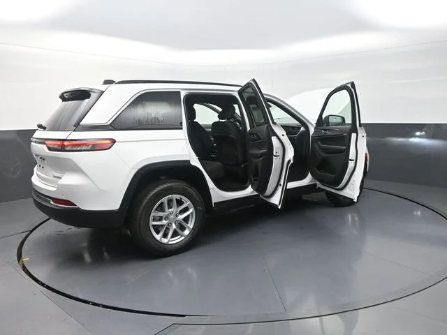 New 2026 Bright White Clearcoat Jeep Laredo X image 37