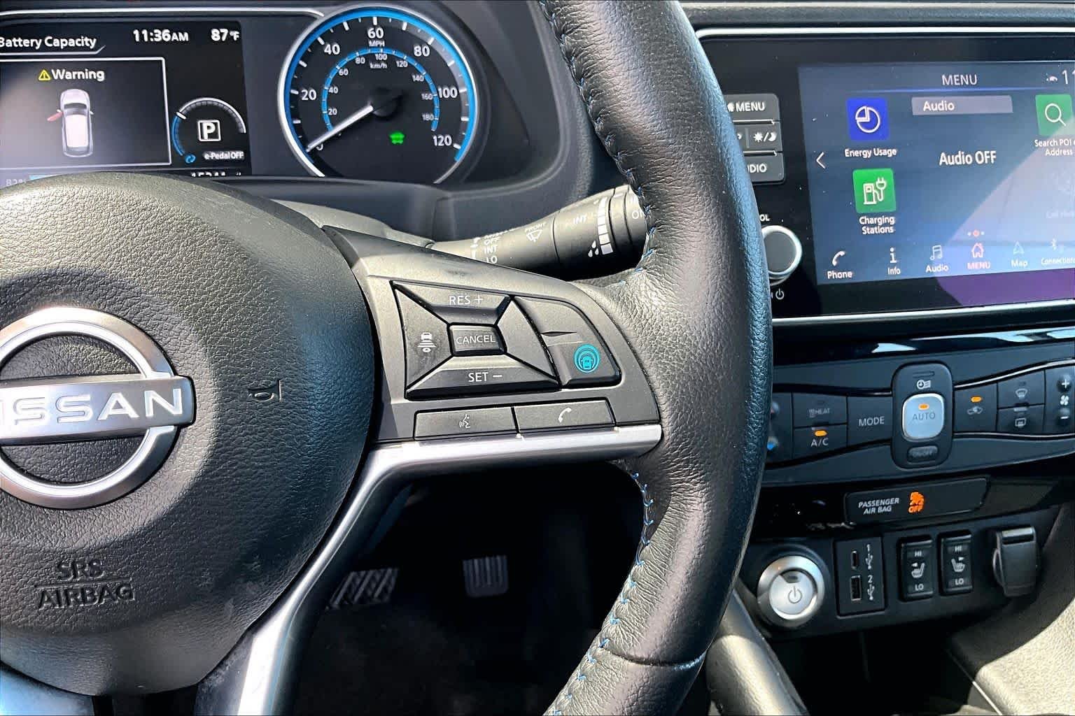Used 2025 Super Black Nissan SV PLUS image 23
