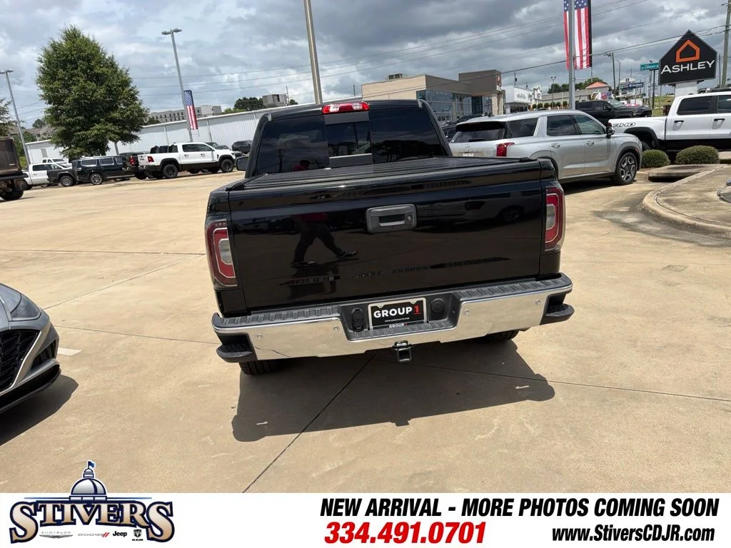 Used 2018 Black GMC SLT image 7