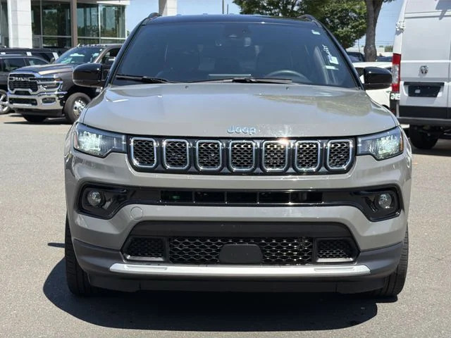 Used 2024 Gray Jeep Limited image 16