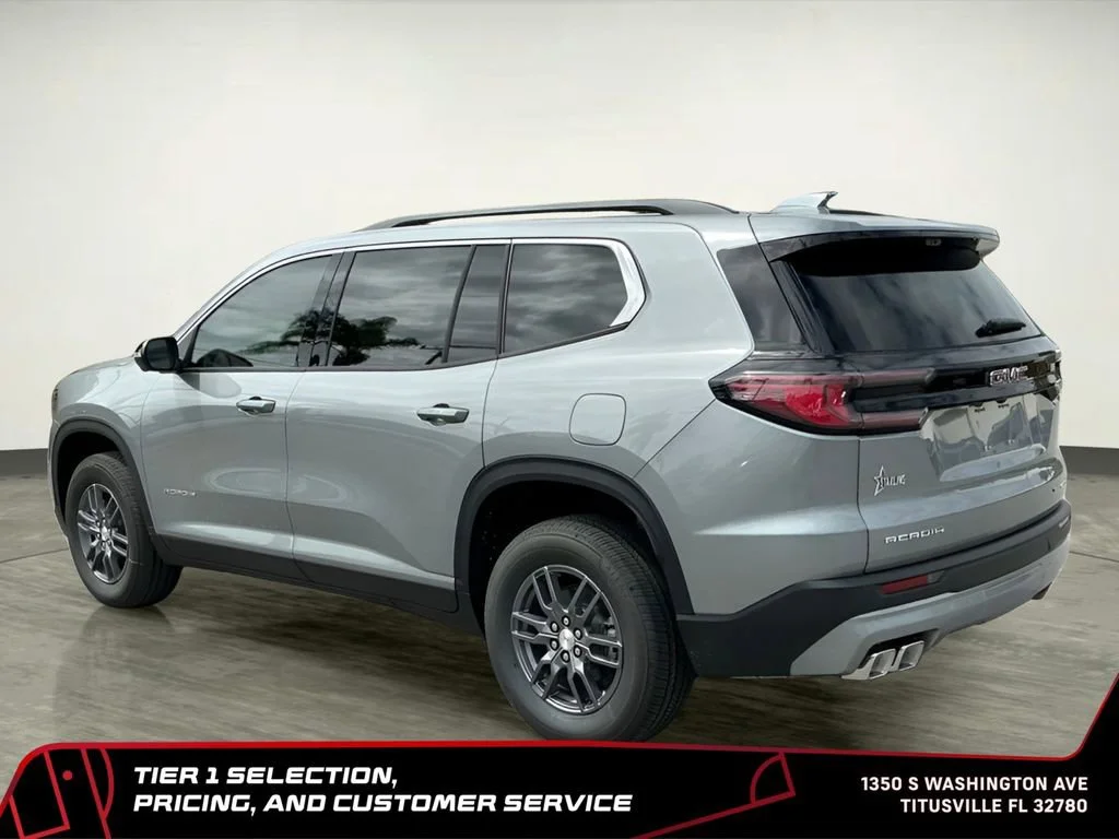 New 2026 Sterling Metallic GMC Elevation image 4