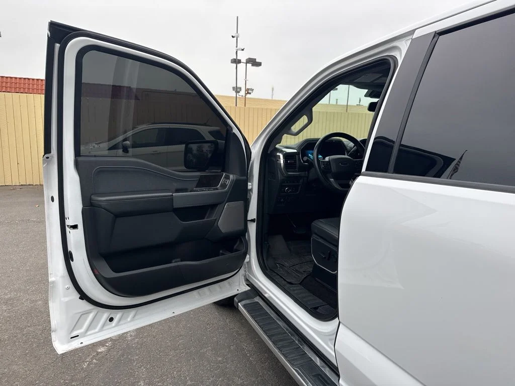 Used 2022 White Ford Lariat image 7