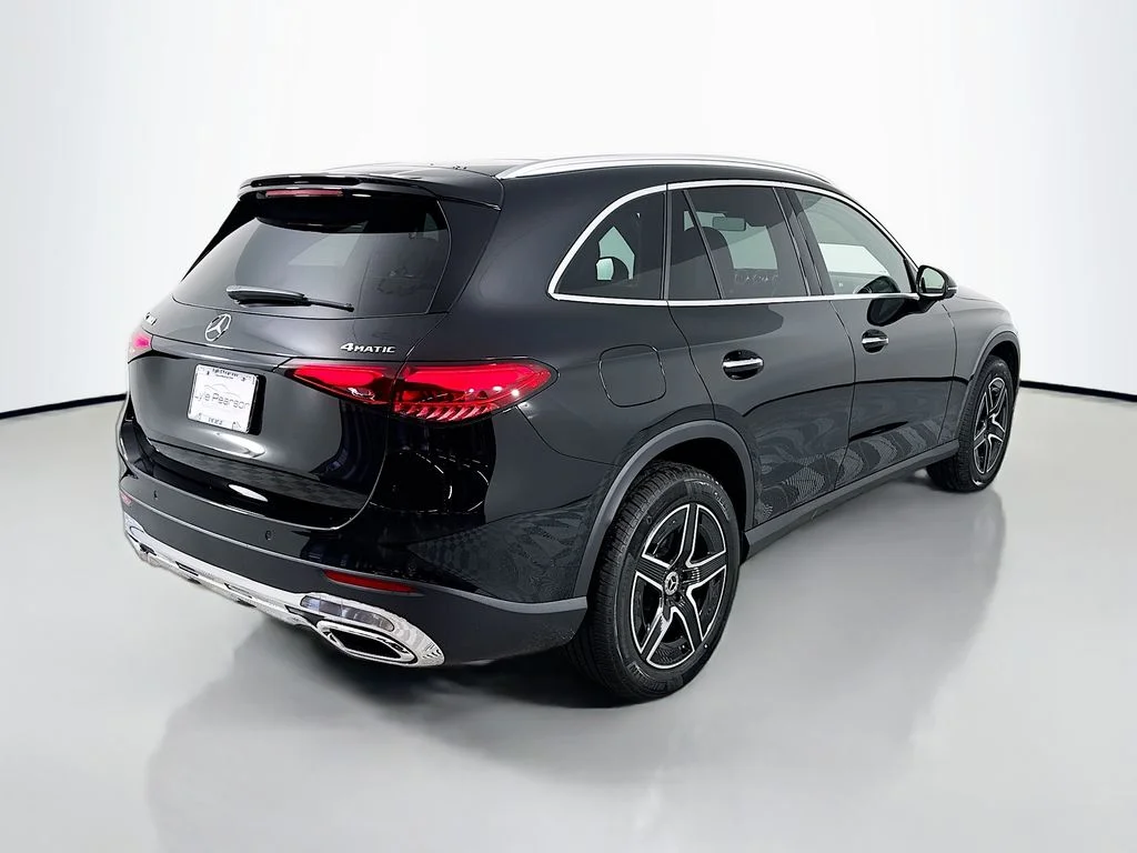 New 2026 Black Mercedes-Benz GLC 300 image 9