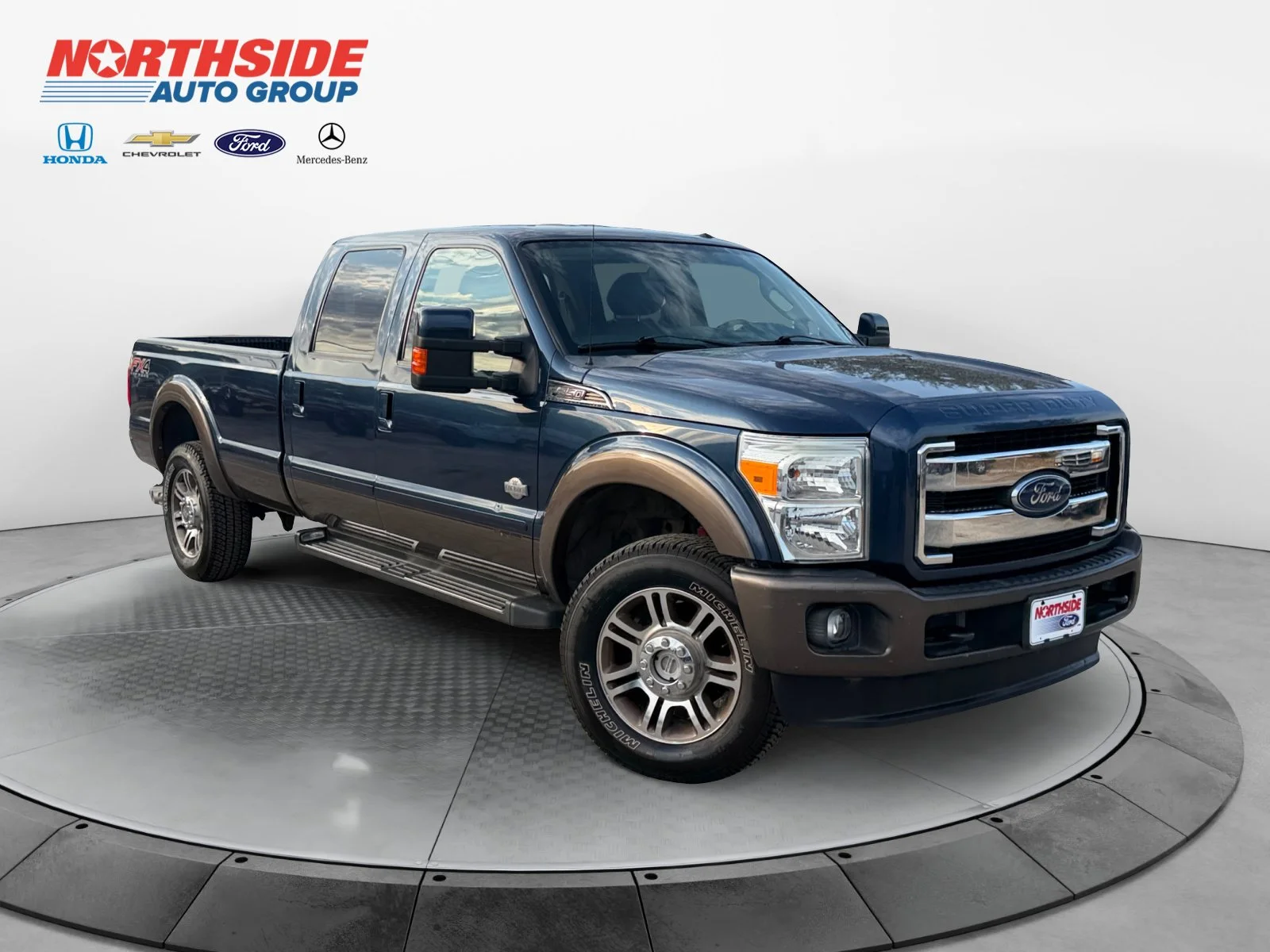 Used 2016 Blue Jeans Metallic Ford King Ranch image 1