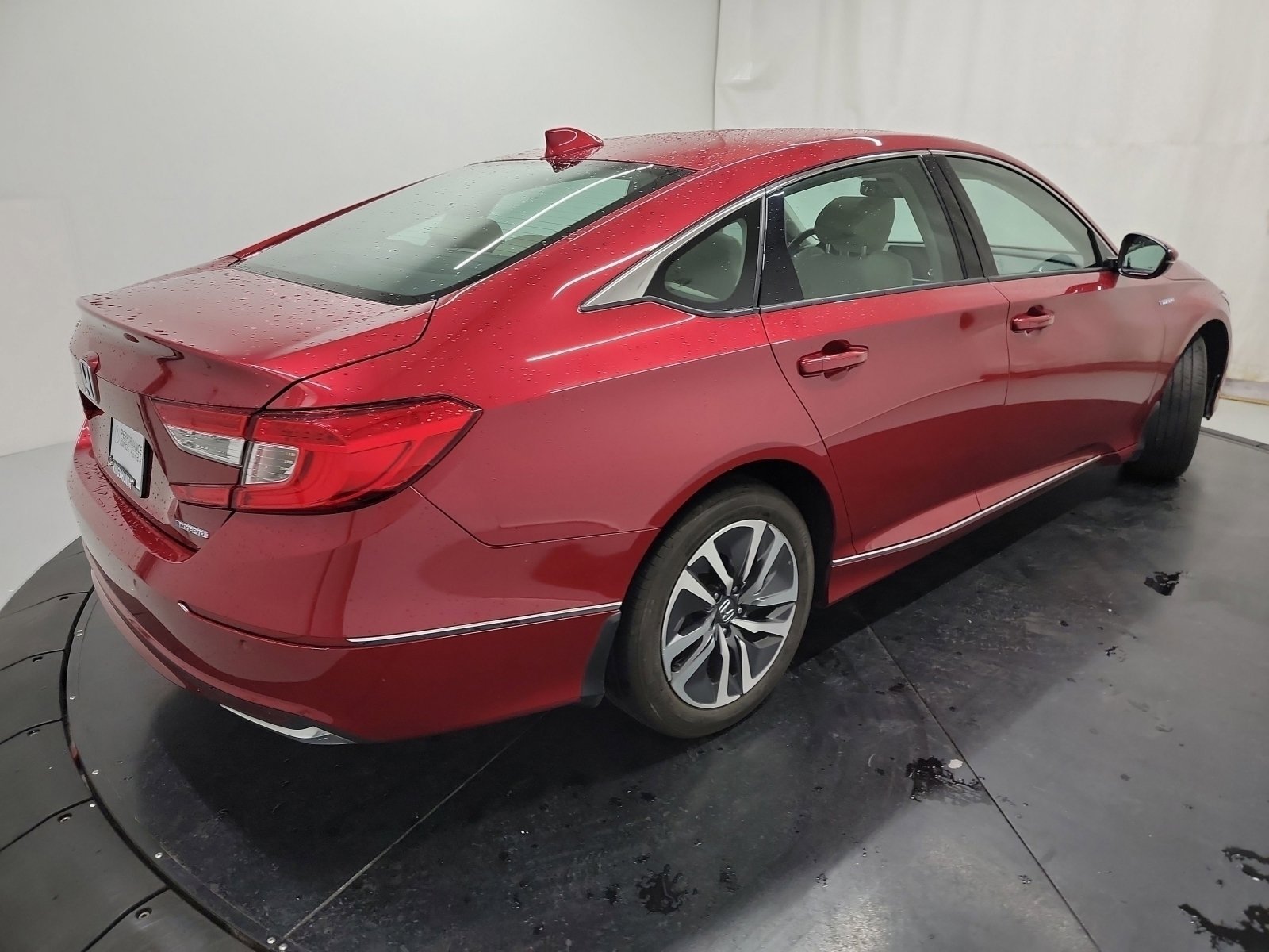Used 2021 Radiant Red Metallic Honda EX-L image 8