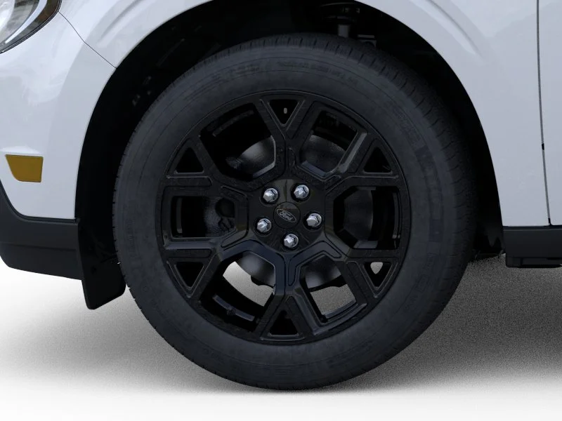 New 2025 Oxford White Ford Lariat® image 20