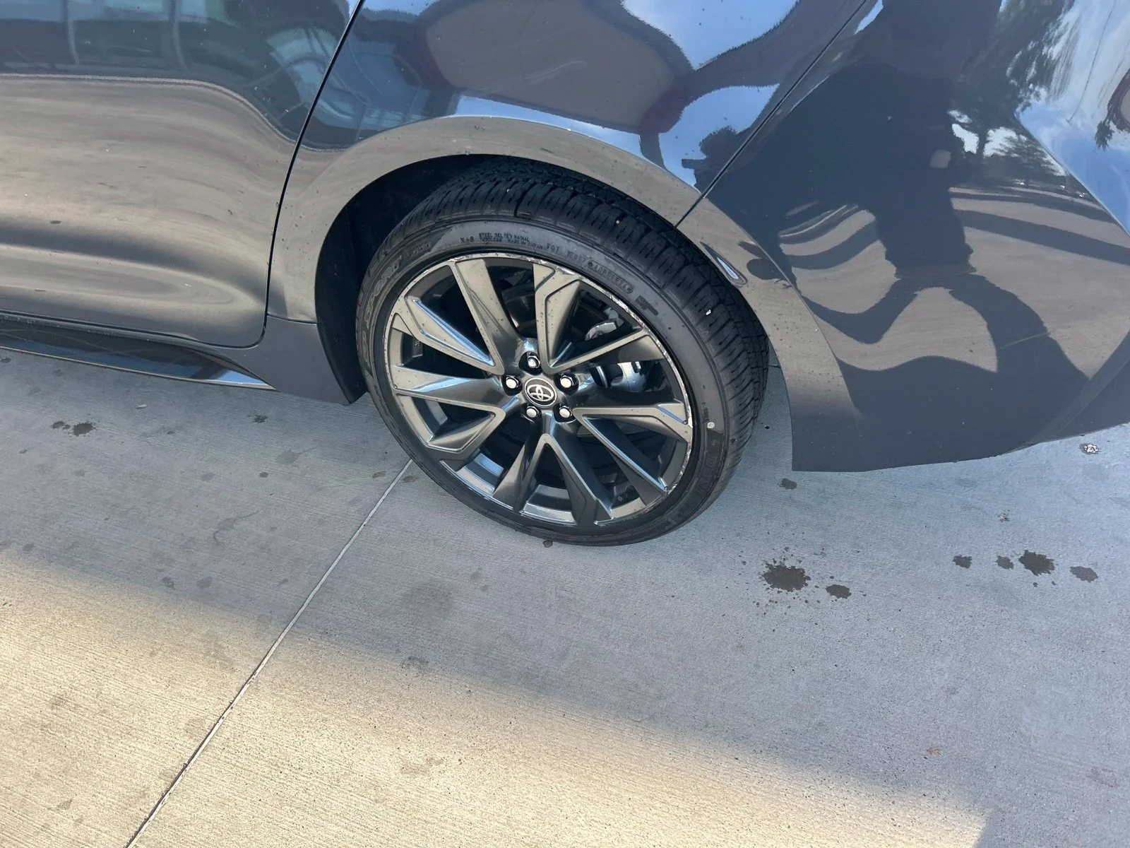 Used 2025 Gray Toyota SE image 15