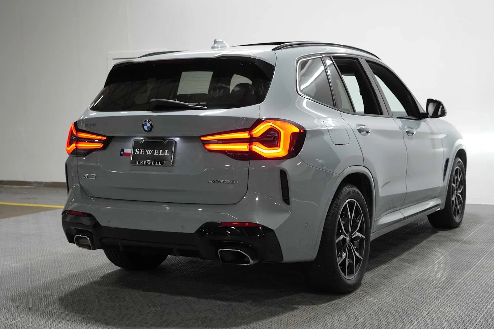 Certified Used 2023 Brooklyn Grey Metallic BMW xDrive30i image 4