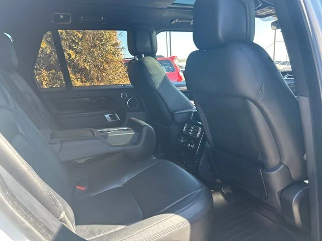 Used 2019 Silver Land Rover 3.0L V6 Turbocharged Diesel Td6 image 14