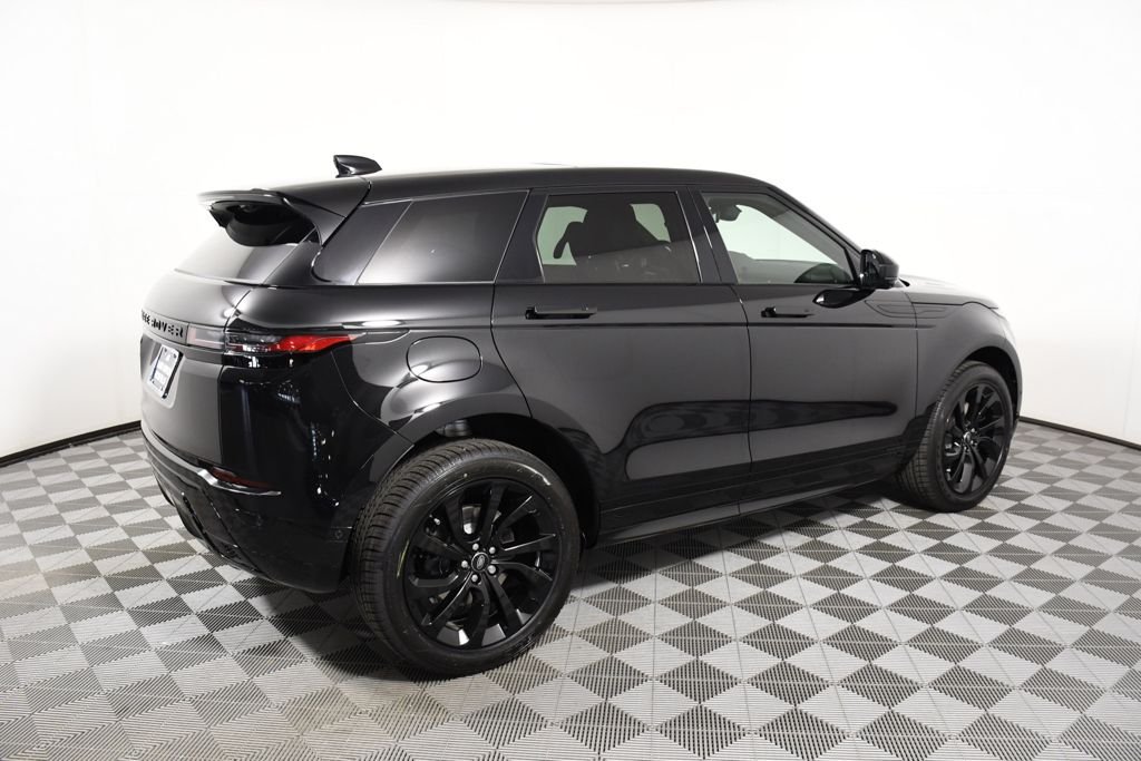 New 2026 Santorini Blk Land Rover  image 7