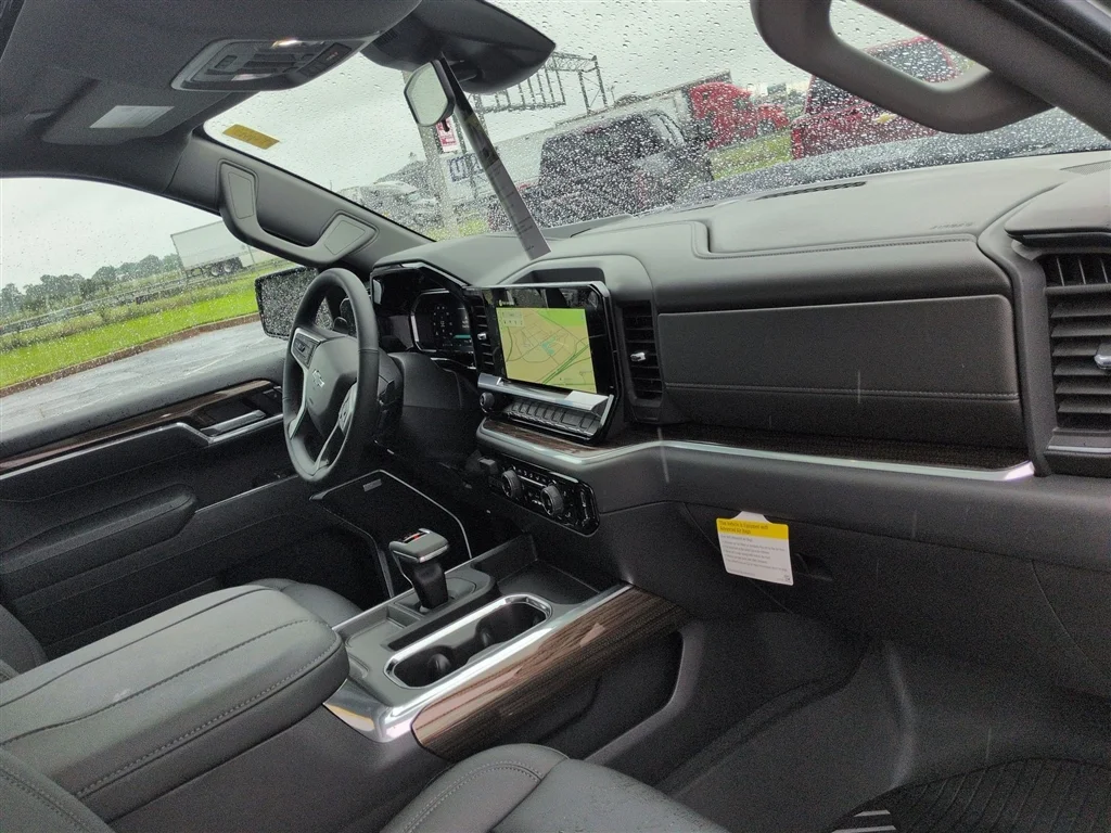 New 2026 Sterling Gray Metallic Chevrolet LT Trail Boss image 30