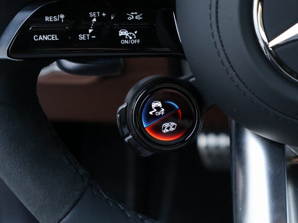 New 2026 MANUFAKTUR Alpine Grey Mercedes-Benz GLE 63 S AMG® image 35
